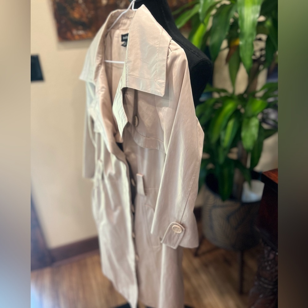 Bebe Button Down Jacket Size Medium - image 2